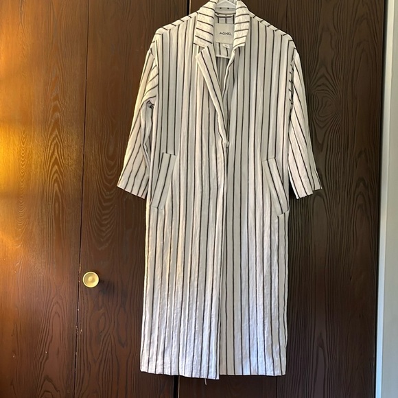 Monkl 3/4 sleeved linen appearance long jacket. Two button closure. Size XS - Picture 1 of 13